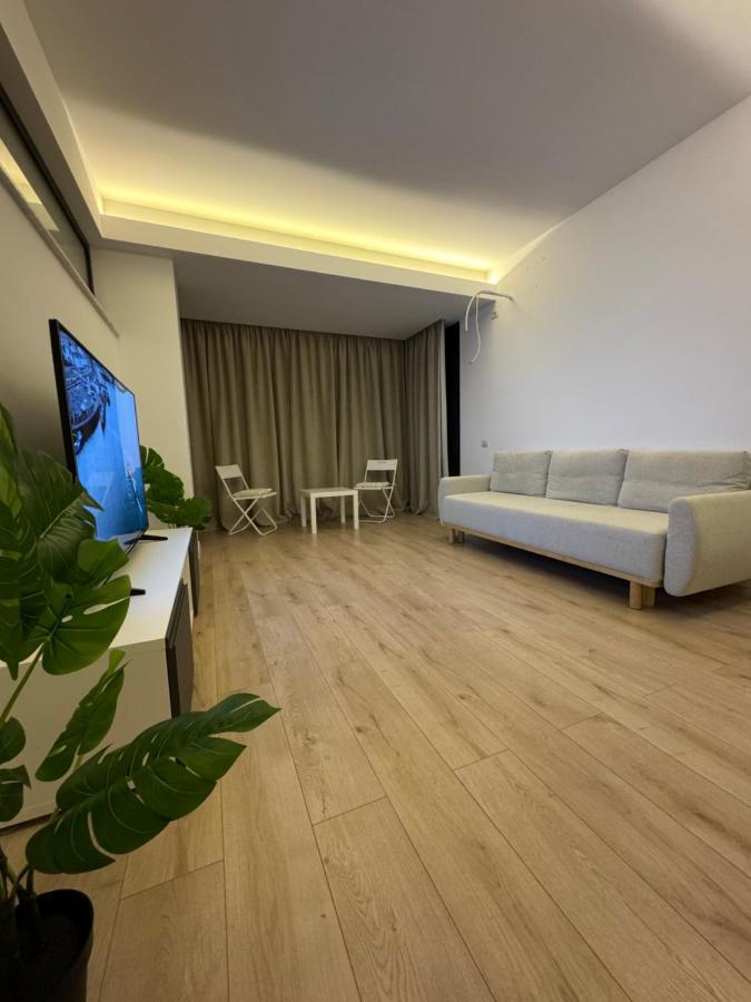 Warm Hotel Apartment Bucarest Exterior foto