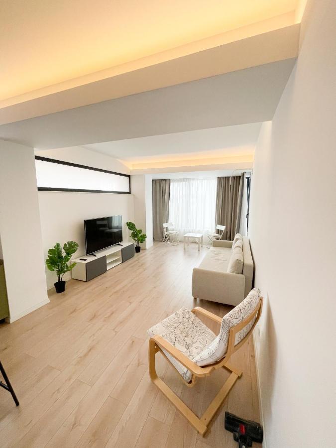 Warm Hotel Apartment Bucarest Exterior foto